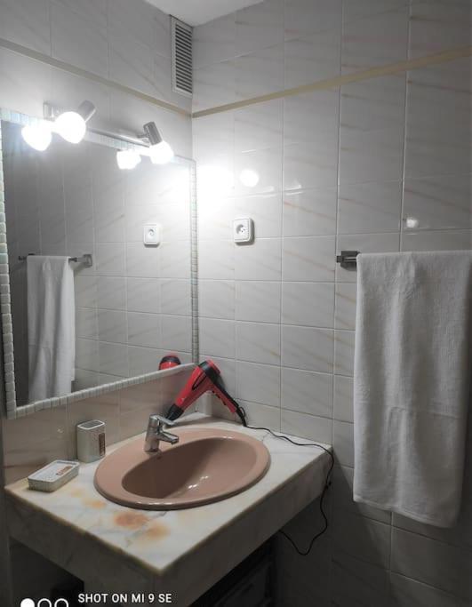 Comfy Apartment In סאלו מראה חיצוני תמונה